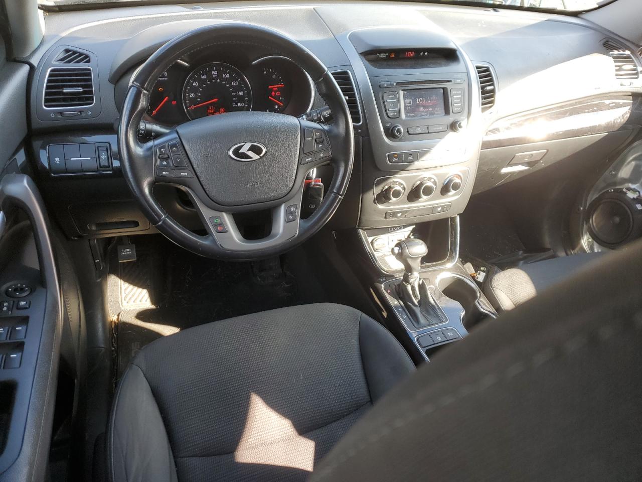 2015 Kia Sorento - Image 8