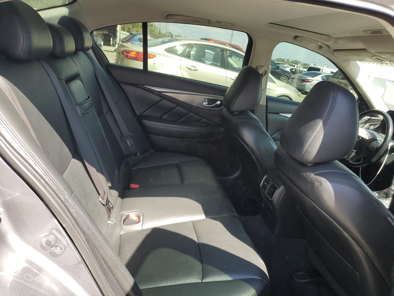 2014 Infiniti Q50 - Image 10