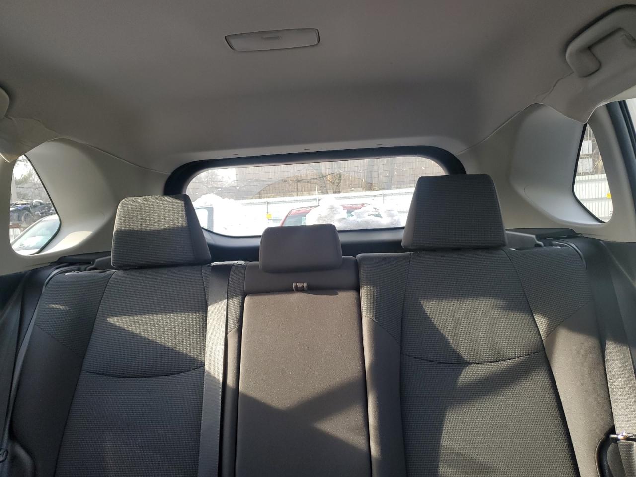 2022 Toyota RAV 4 - Image 10