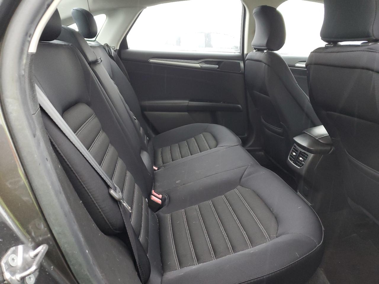 2015 Ford Fusion - Image 10