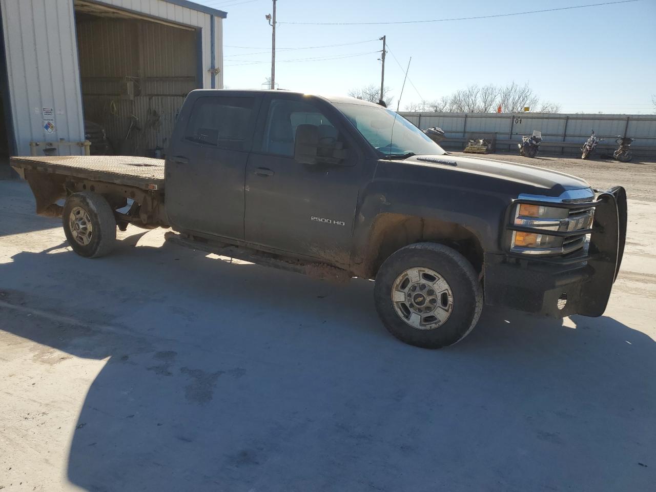 2015 Chevrolet Silverado - Image 4