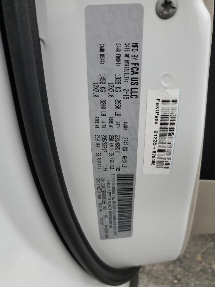 2019 Chrysler Pacifica - Image 14