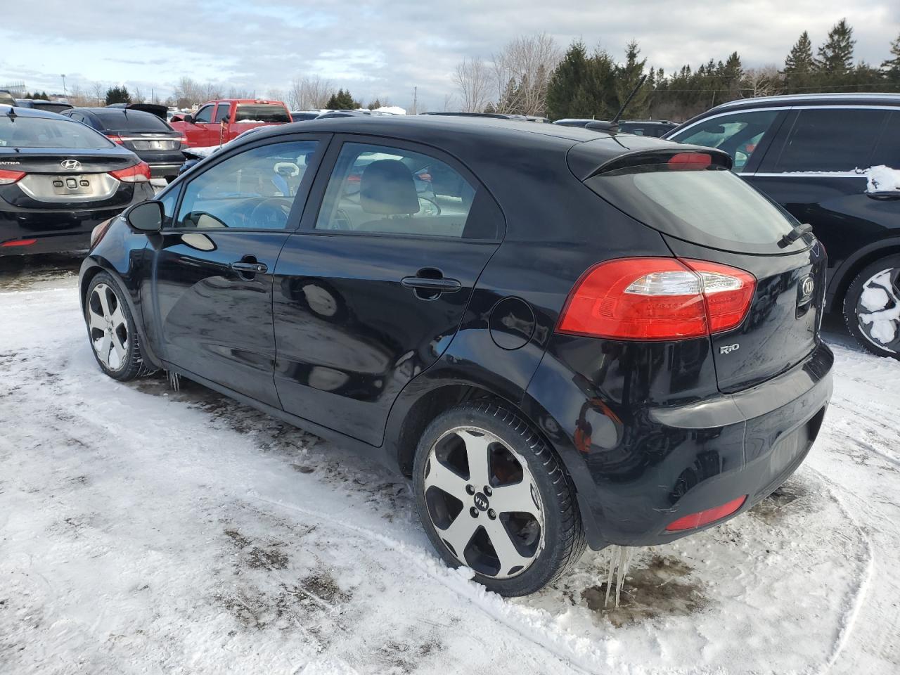 2013 Kia Rio - Image 2
