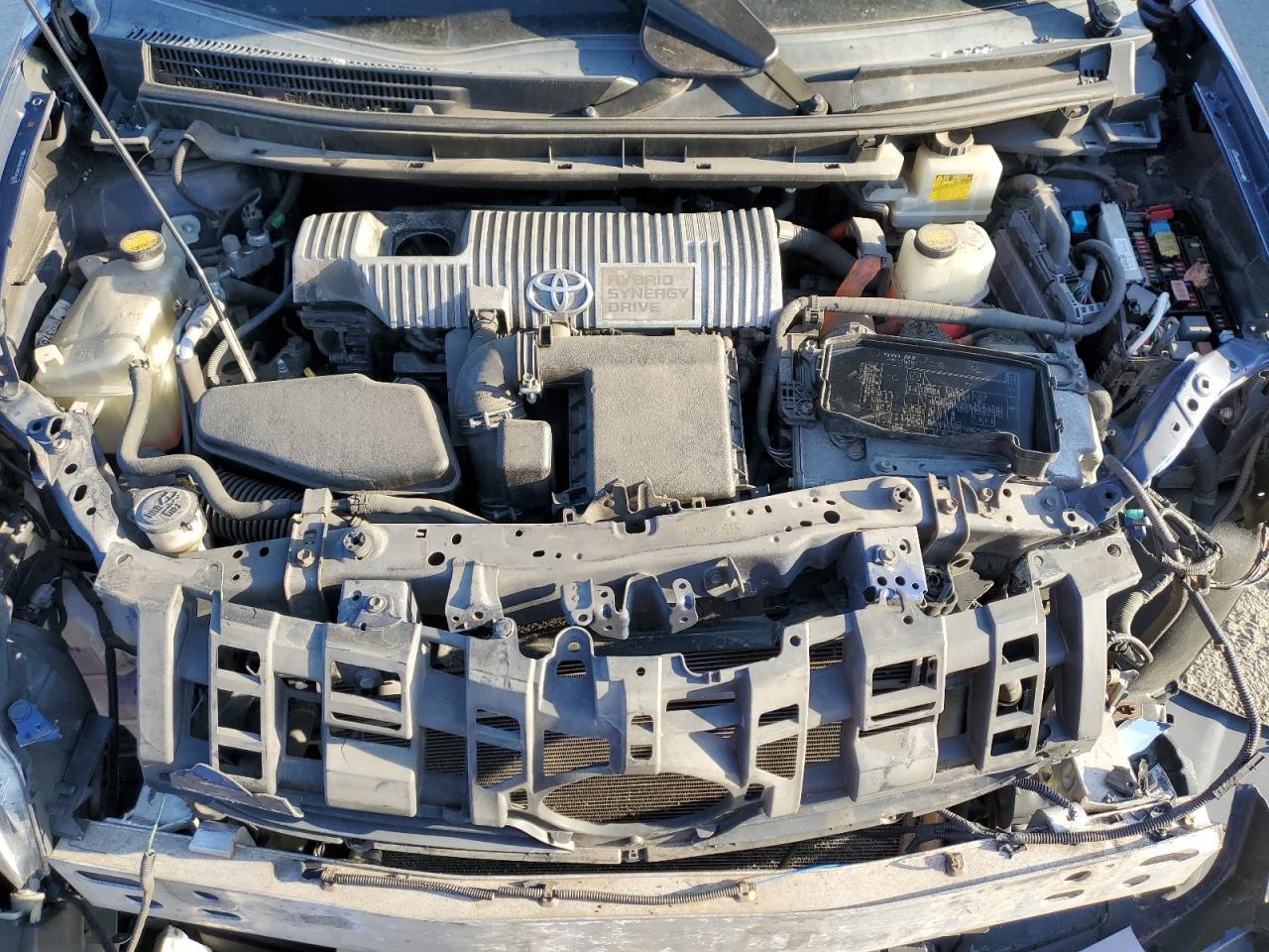 2010 Toyota Prius - Image 12