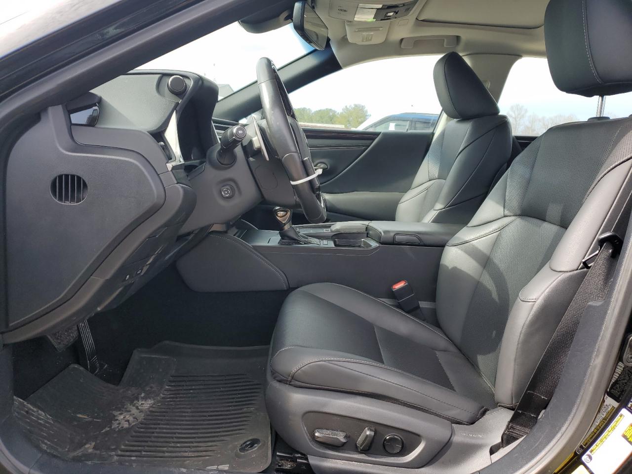 2021 Lexus ES - Image 7
