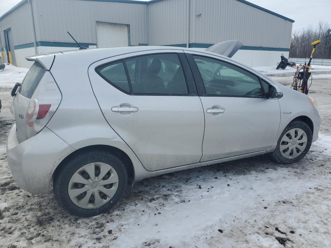 2014 Toyota Prius - Image 3