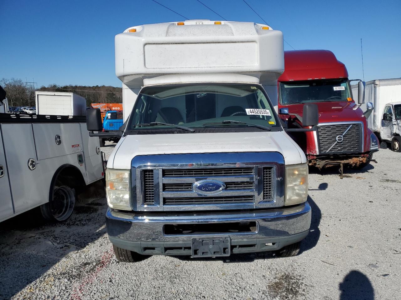 2008 Ford Econoline - Image 5