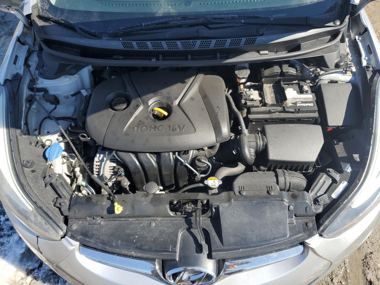 2015 Hyundai Elantra - Image 11