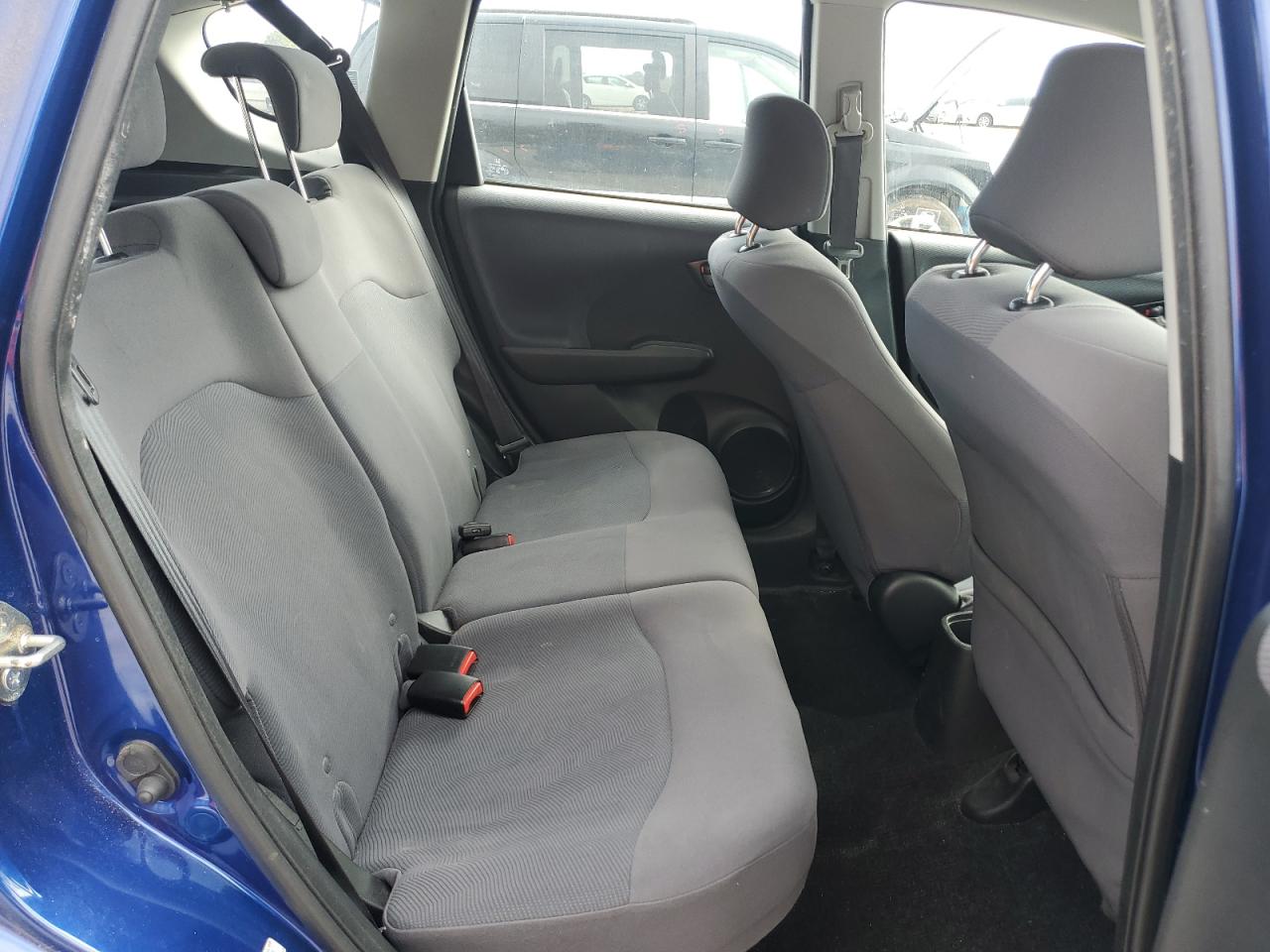 2009 Honda Fit - Image 10