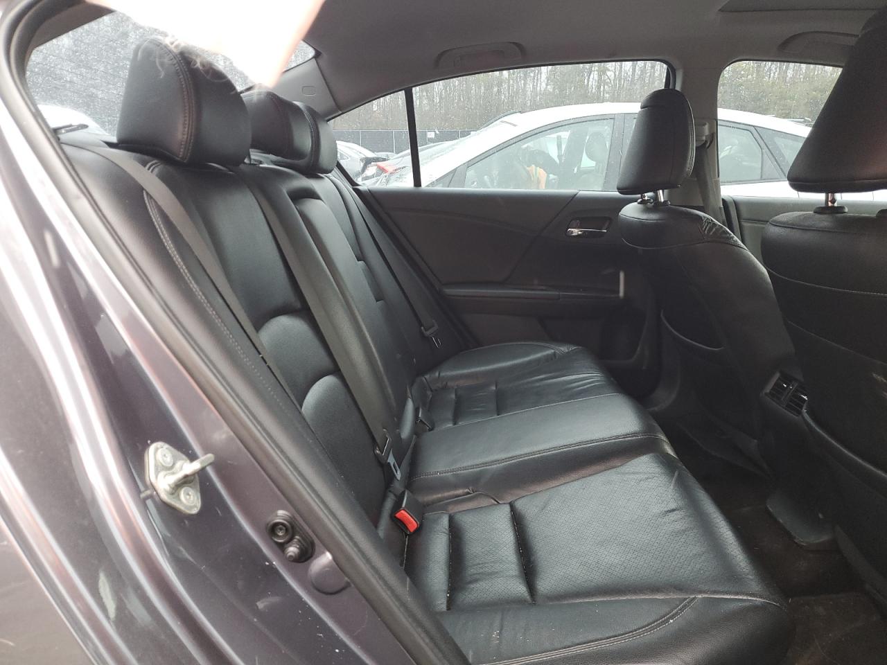 2015 Honda Accord - Image 10