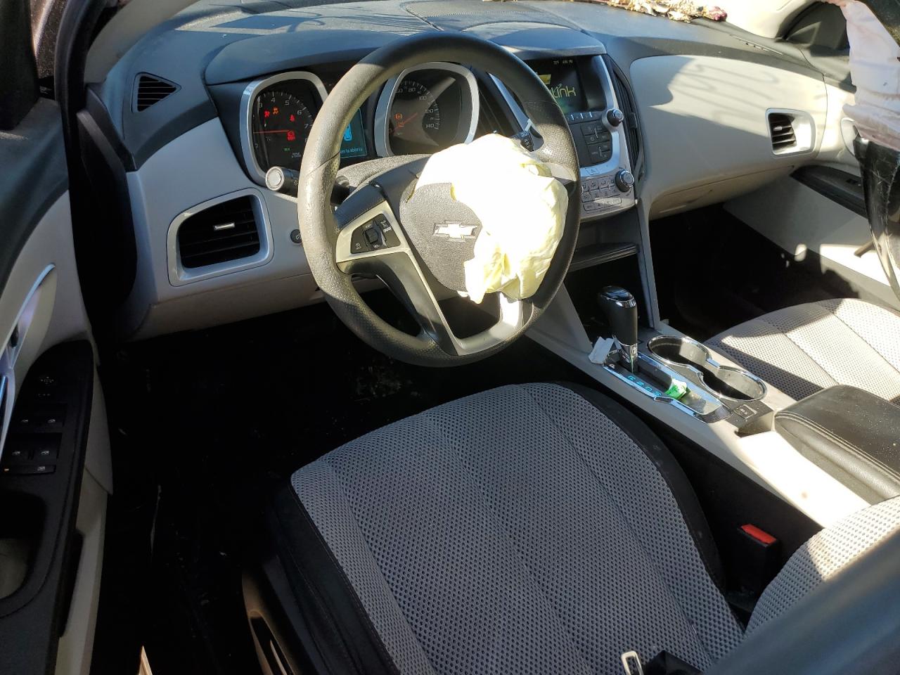 2016 Chevrolet Equinox - Image 8