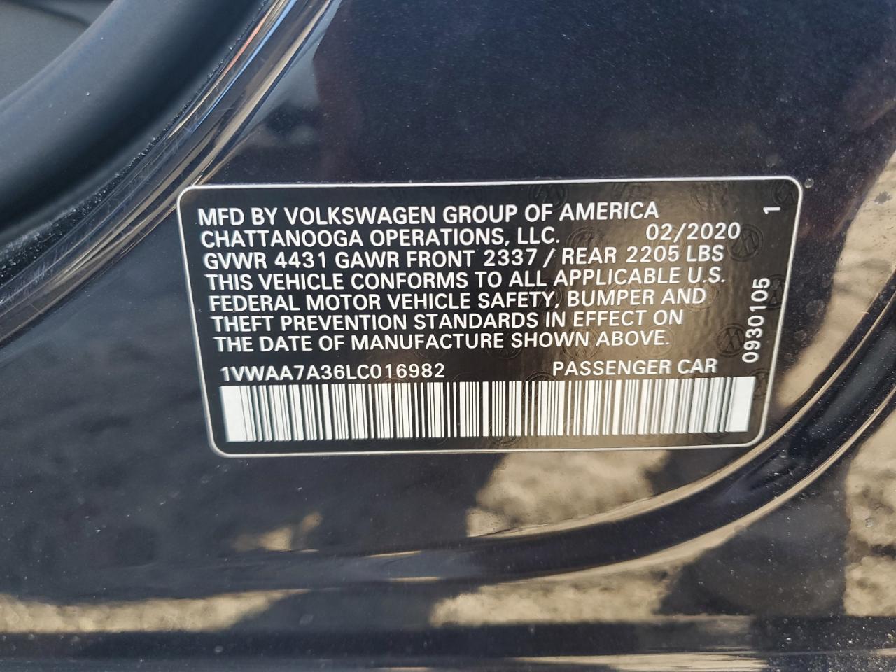 2020 Volkswagen Passat - Image 12