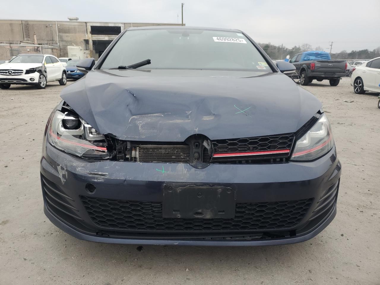 2016 Volkswagen GTI - Image 5