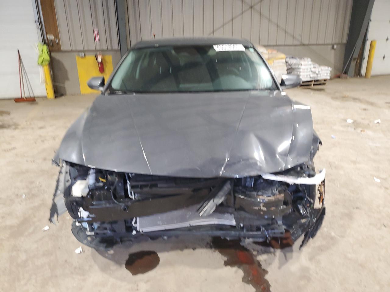 2024 Hyundai Elantra - Image 5