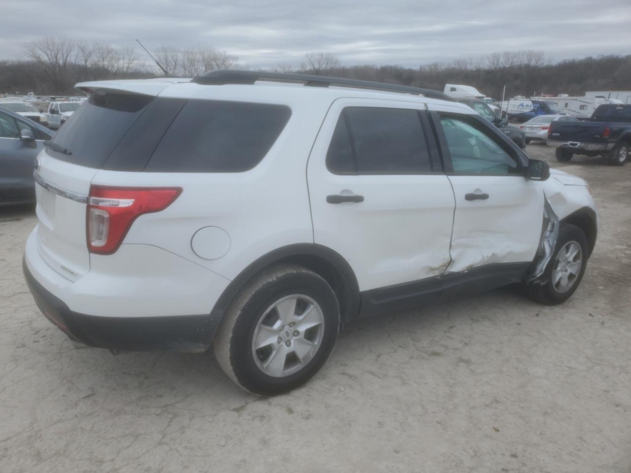 2014 Ford Explorer - Image 3