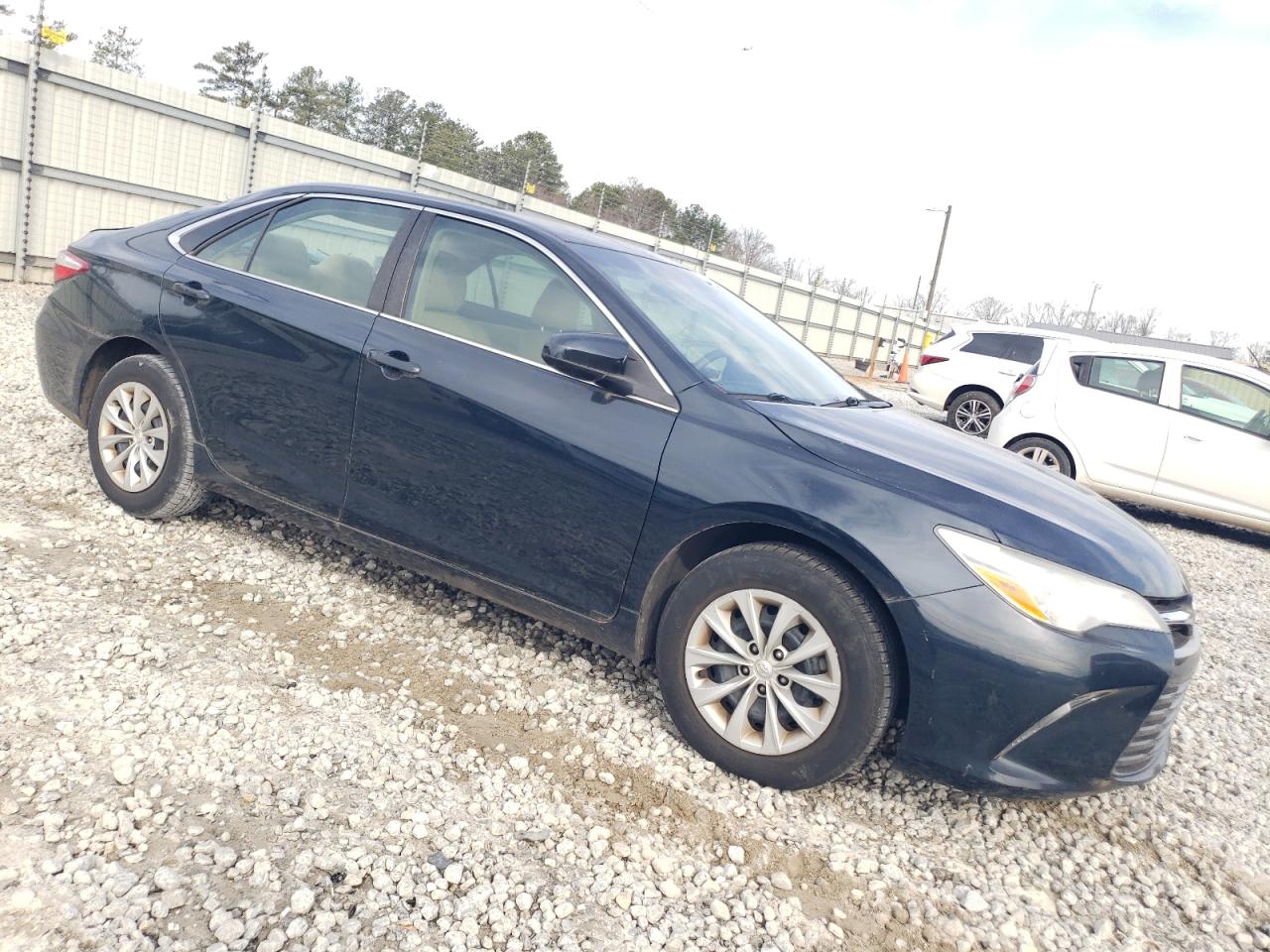 2015 Toyota Camry - Image 4