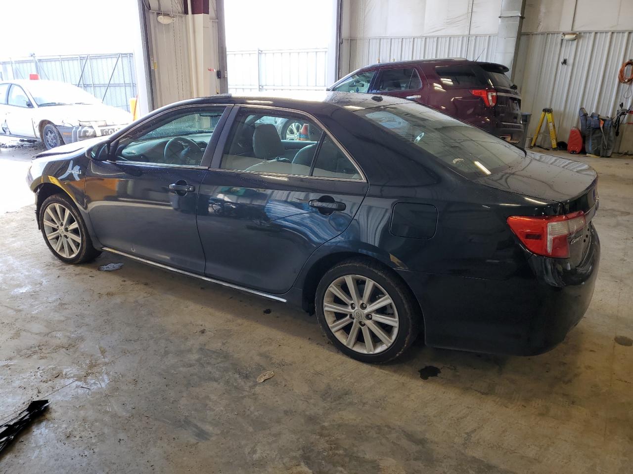 2012 Toyota Camry - Image 2