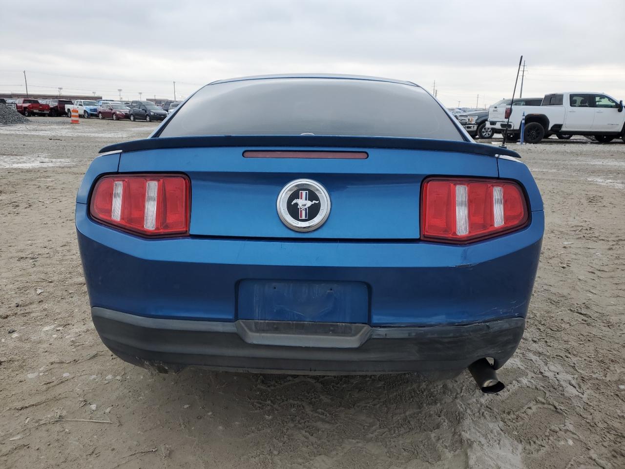 2010 Ford Mustang - Image 6