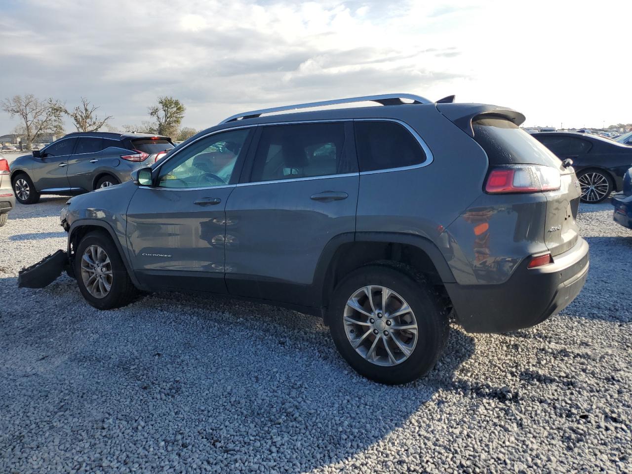 2021 Jeep Grand Cherokee - Image 2