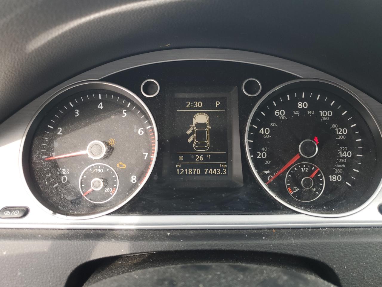 2014 Volkswagen Passat CC - Image 9