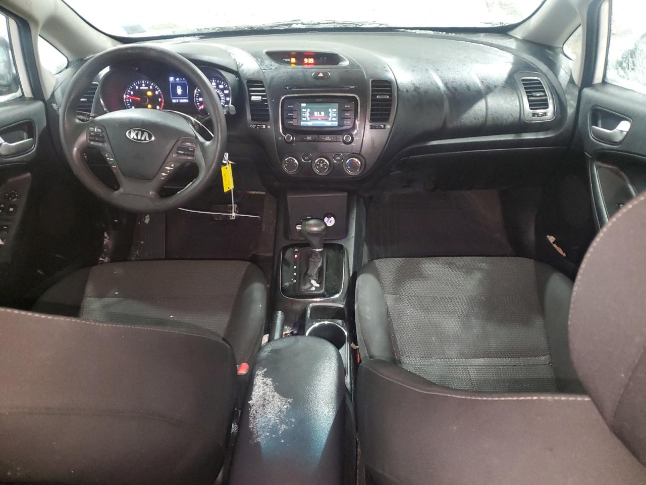 2018 Kia Forte - Image 8