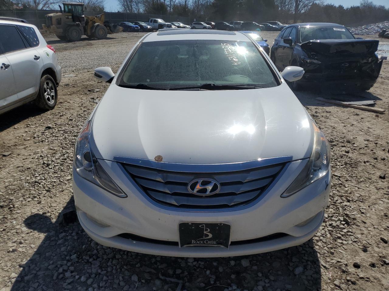 2013 Hyundai Sonata - Image 5