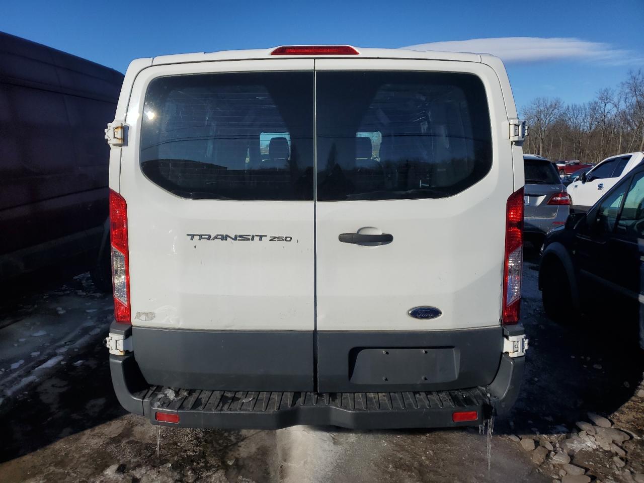 2015 Ford Transit - Image 6