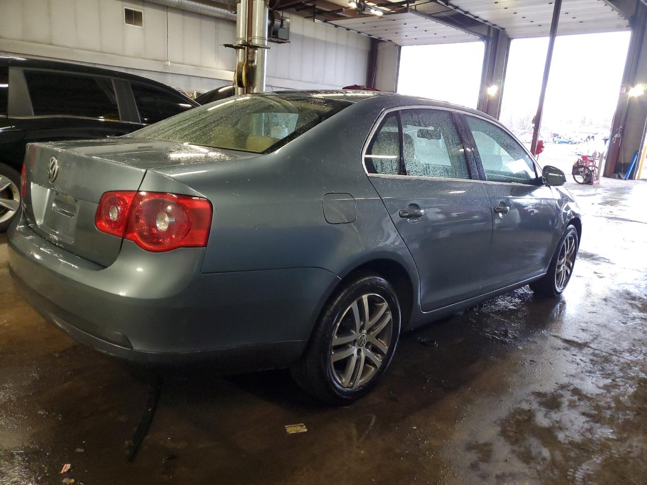 2006 Volkswagen Jetta - Image 3