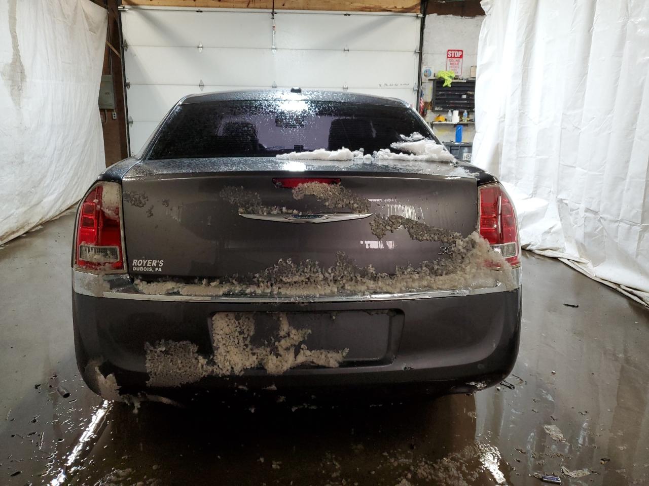2013 Chrysler 300 - Image 6