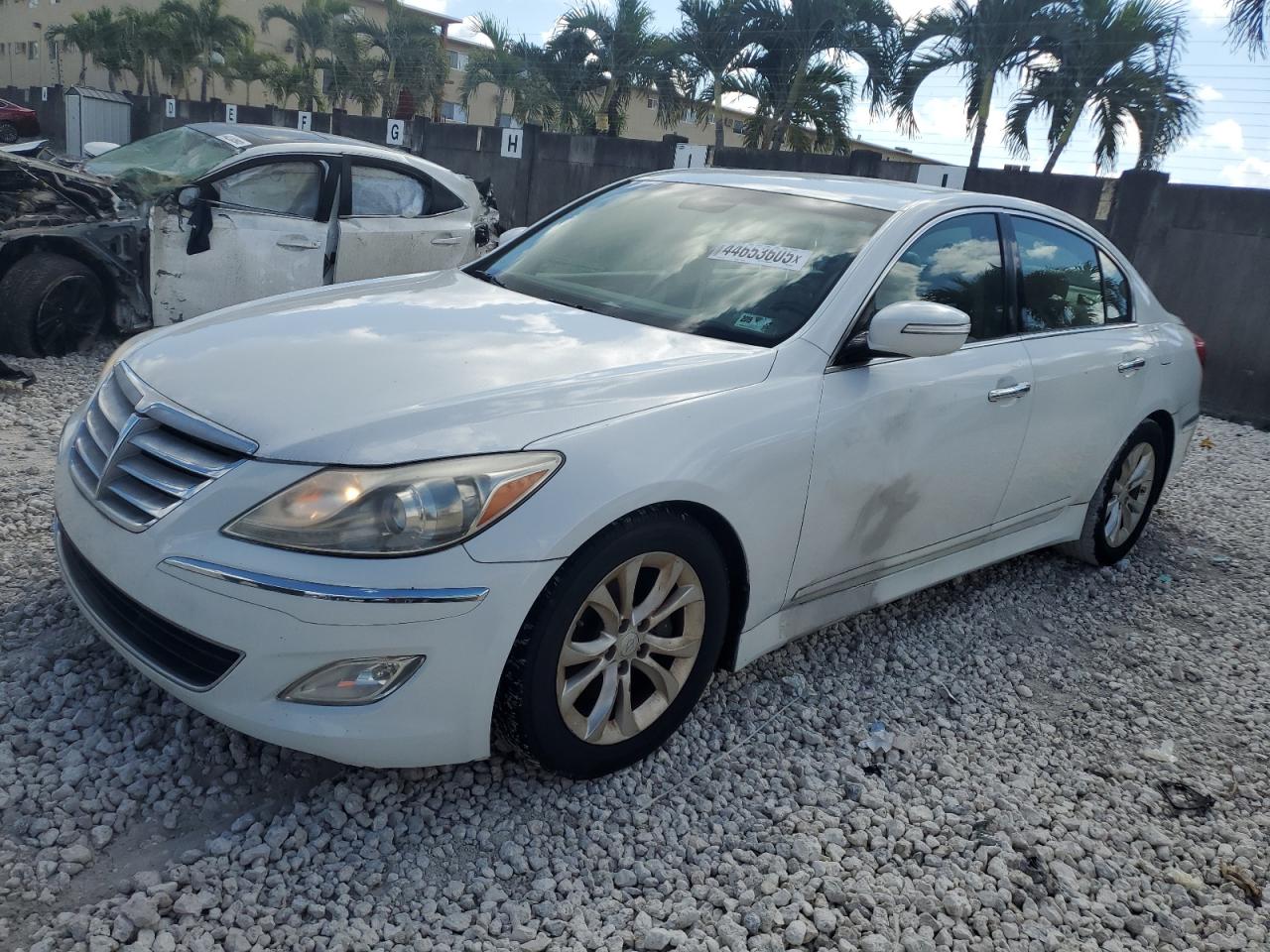2013 Hyundai Genesis - Image 1
