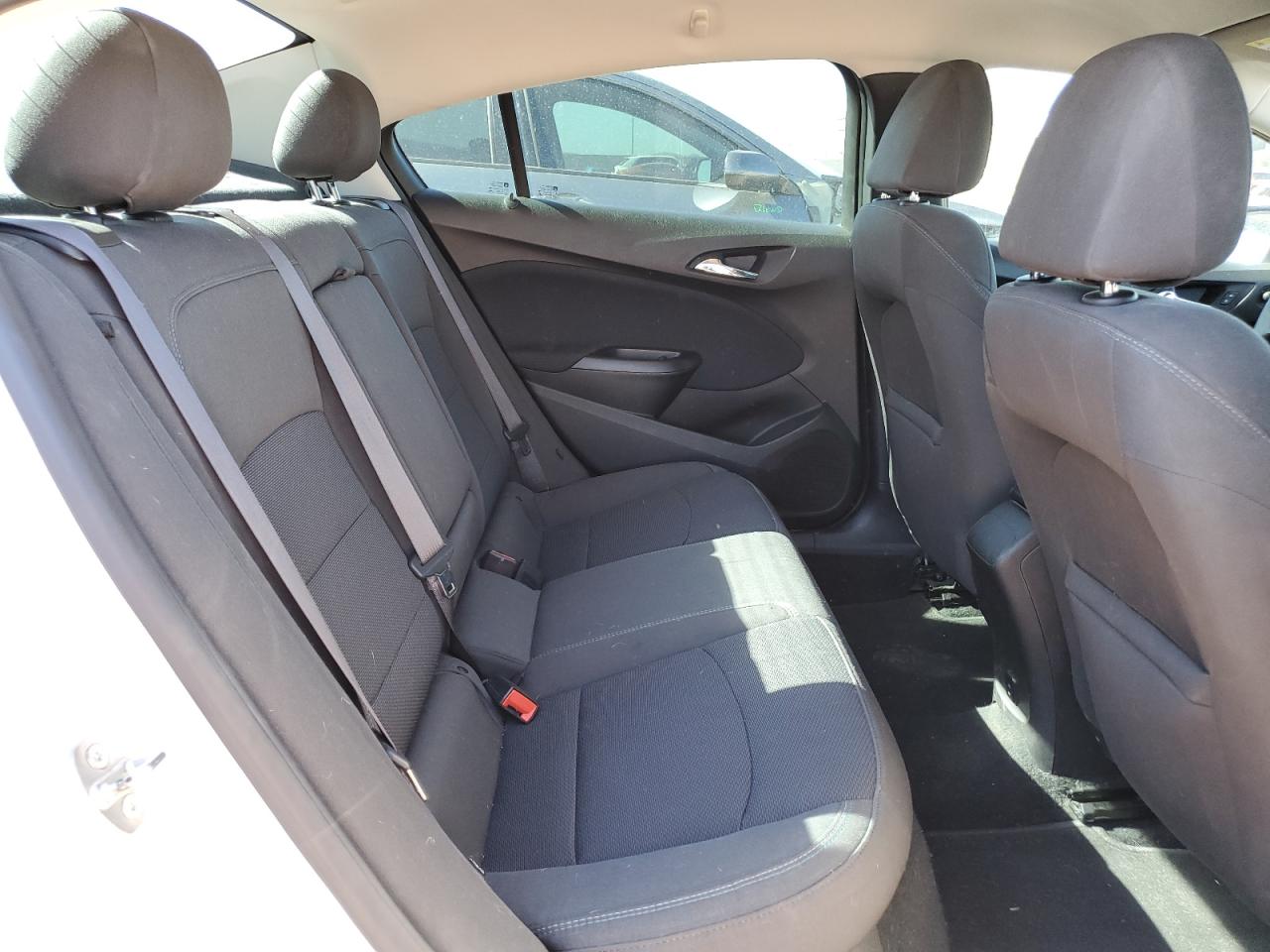 2017 Chevrolet Cruze - Image 10