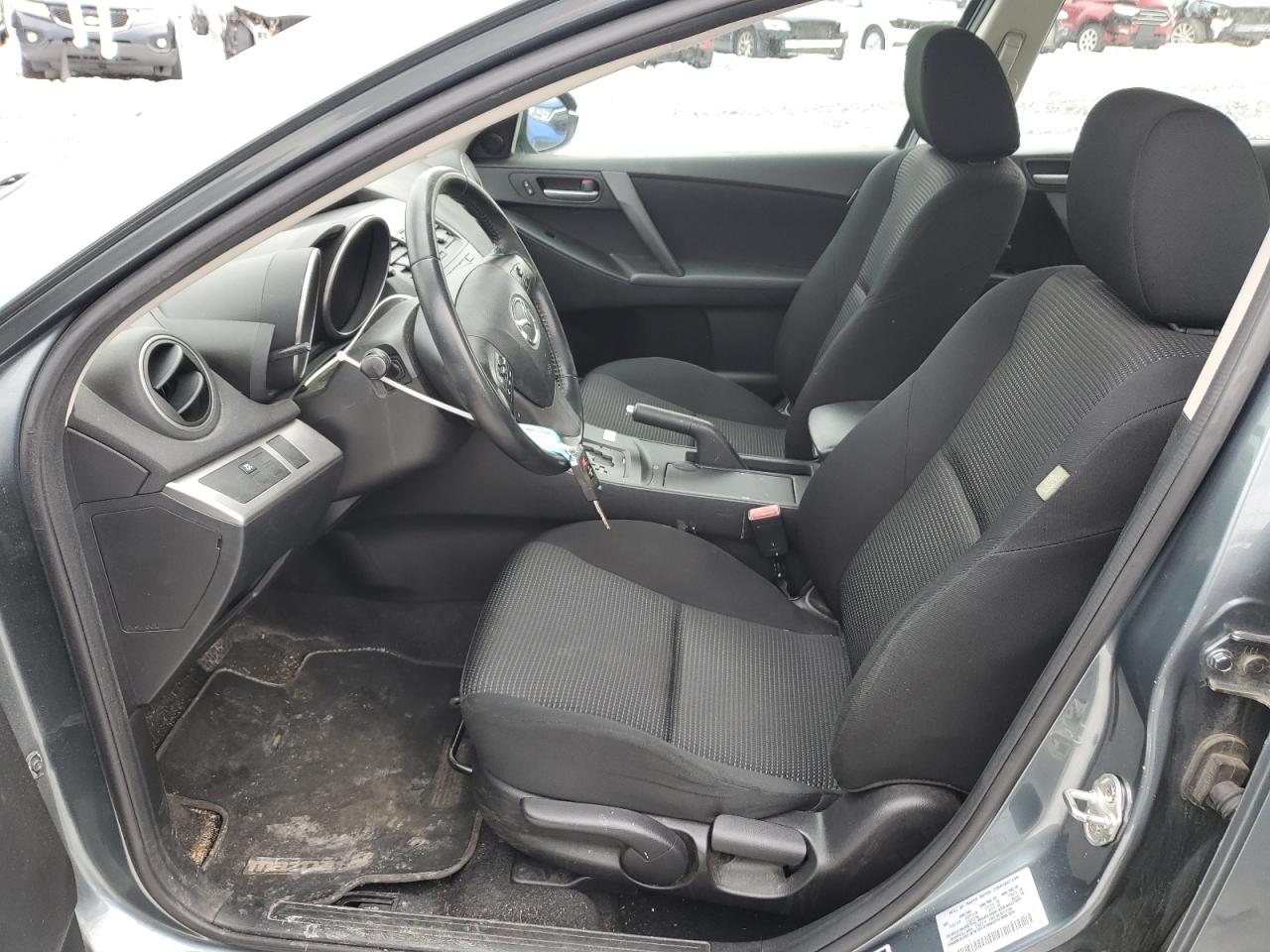 2012 Mazda 3 - Image 7