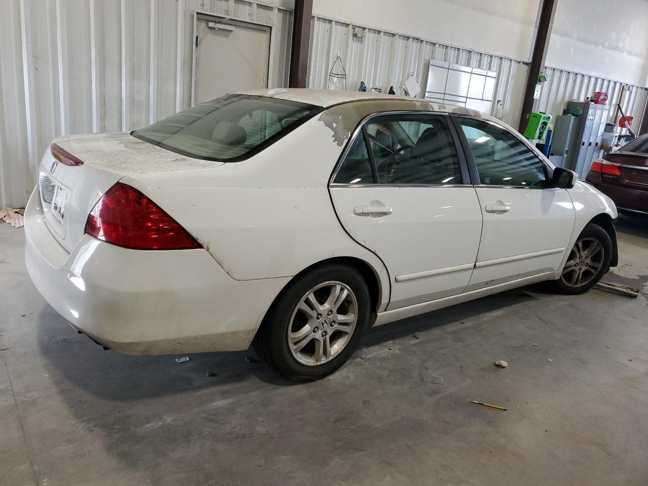 2007 Honda Accord - Image 3