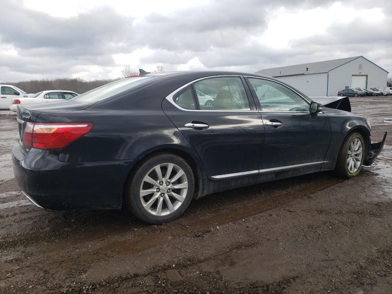 2011 Lexus LS - Image 3