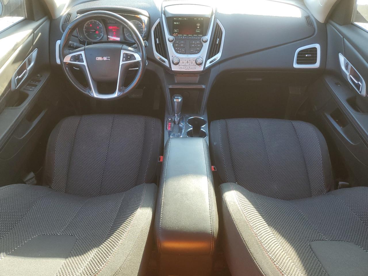 2017 GMC Terrain - Image 8