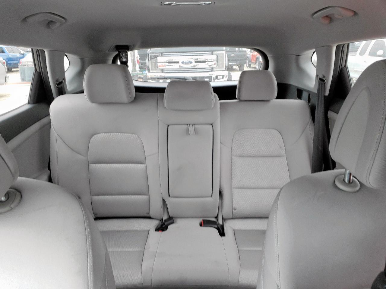 2016 Hyundai Tucson - Image 10