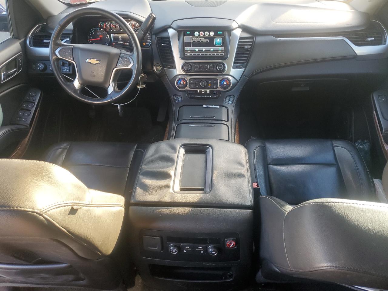 2015 Chevrolet Suburban - Image 8