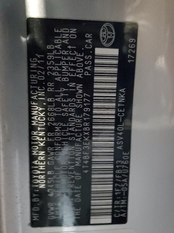 2011 Toyota Camry - Image 12