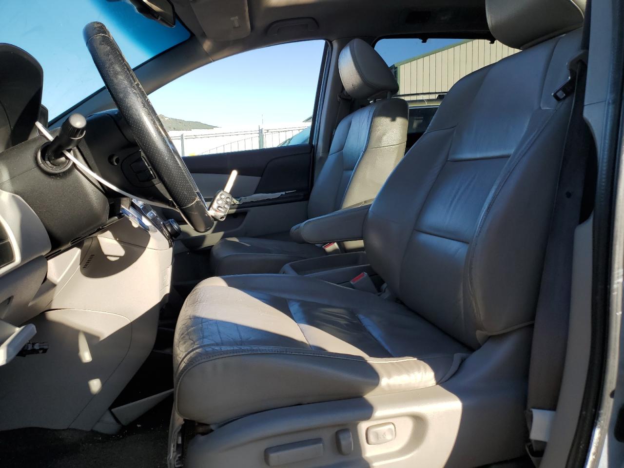 2011 Honda Odyssey - Image 7