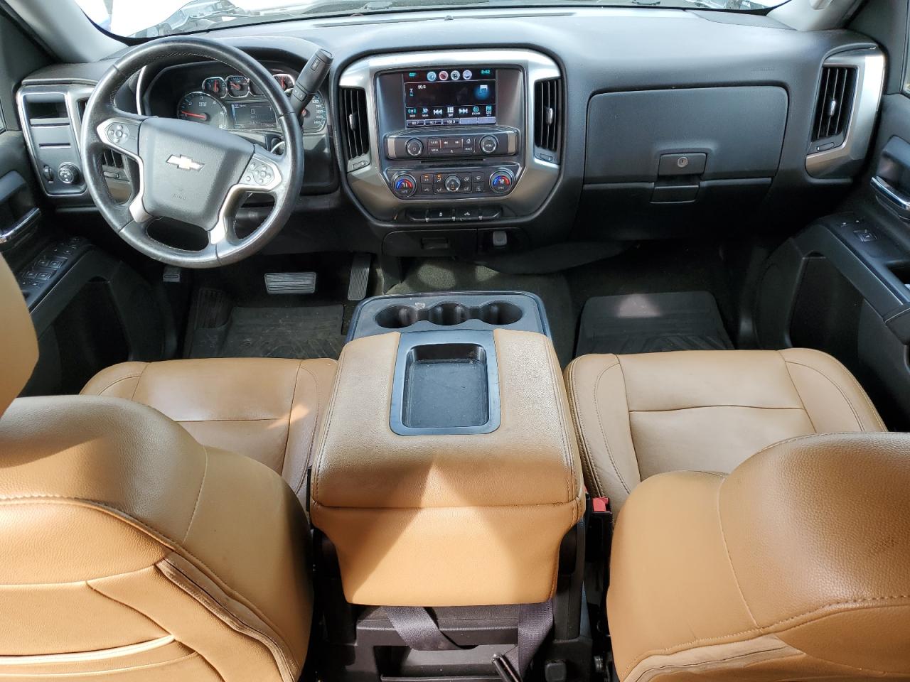 2016 Chevrolet Silverado - Image 8