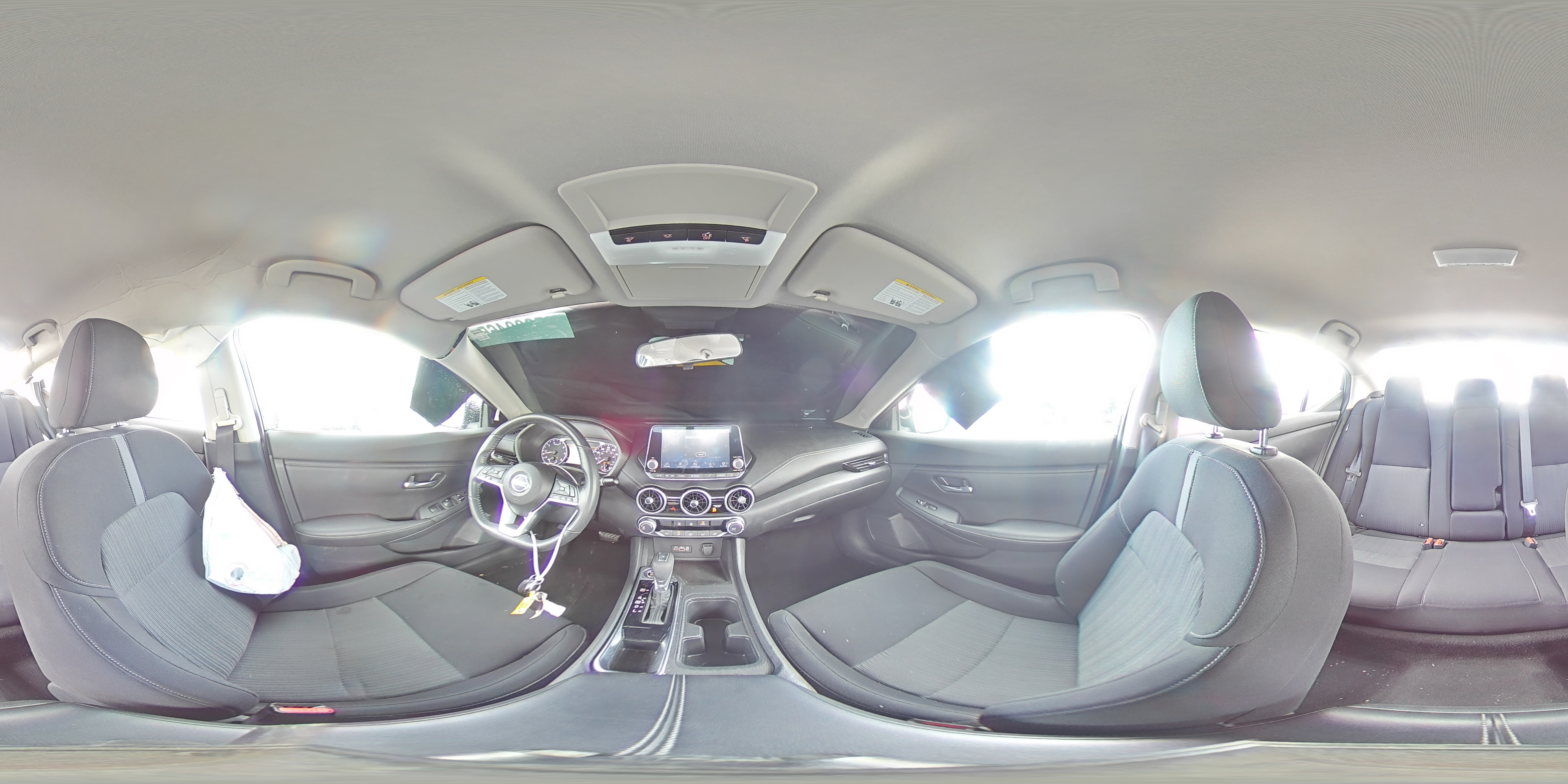 2022 Nissan Sentra - Image 13
