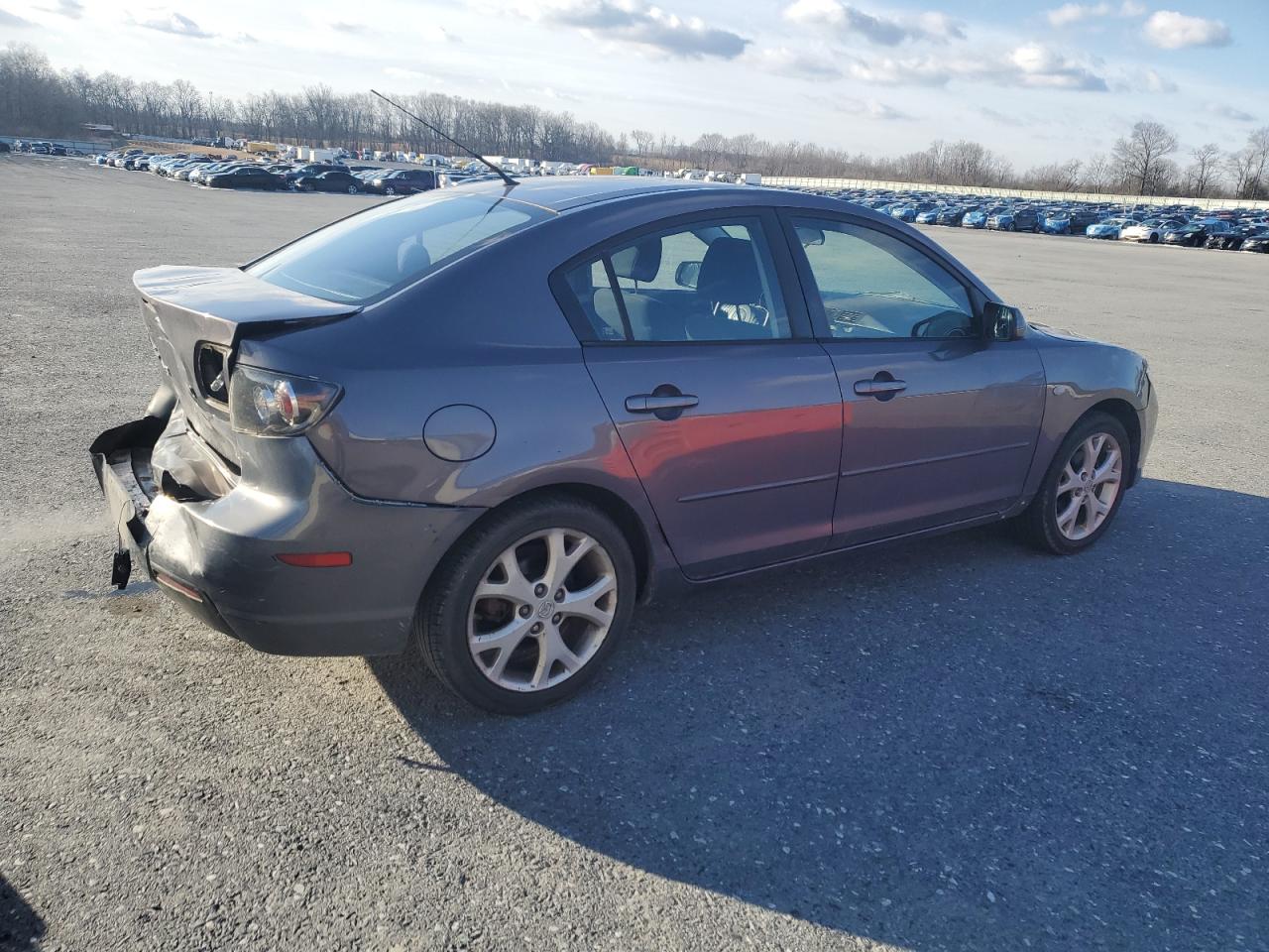 2009 Mazda 3 - Image 3