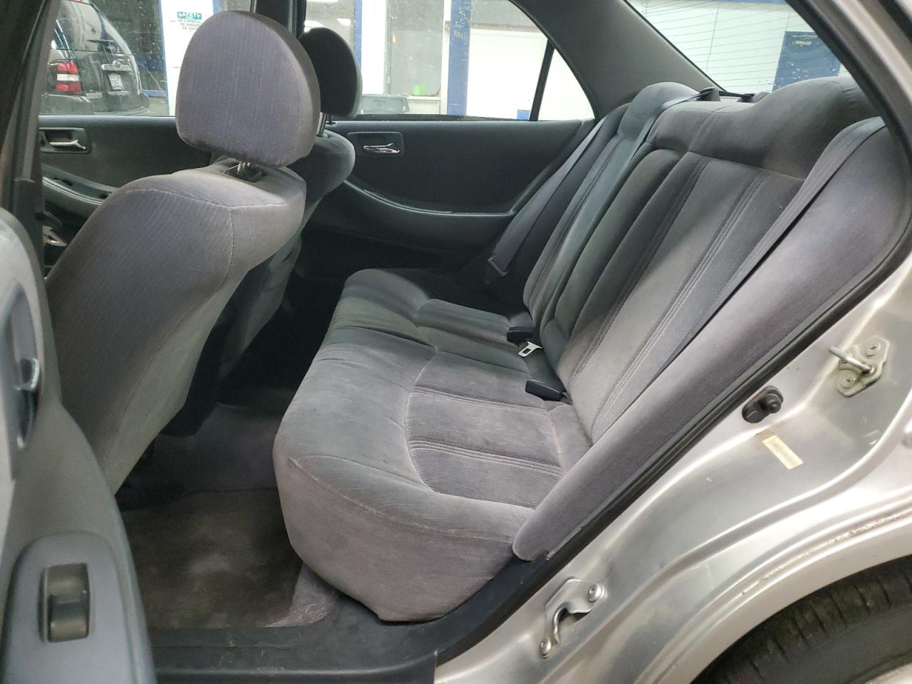 1999 Honda Accord - Image 10
