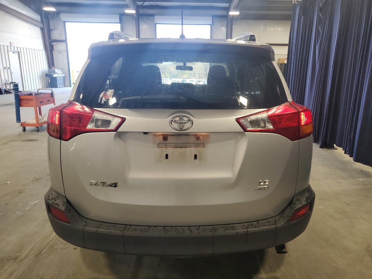 2015 Toyota RAV 4 - Image 6