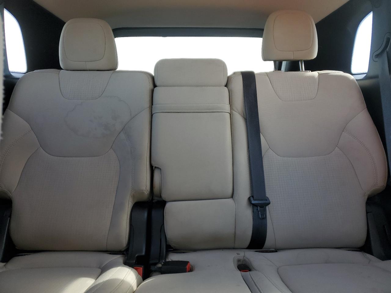 2015 Jeep Grand Cherokee - Image 10