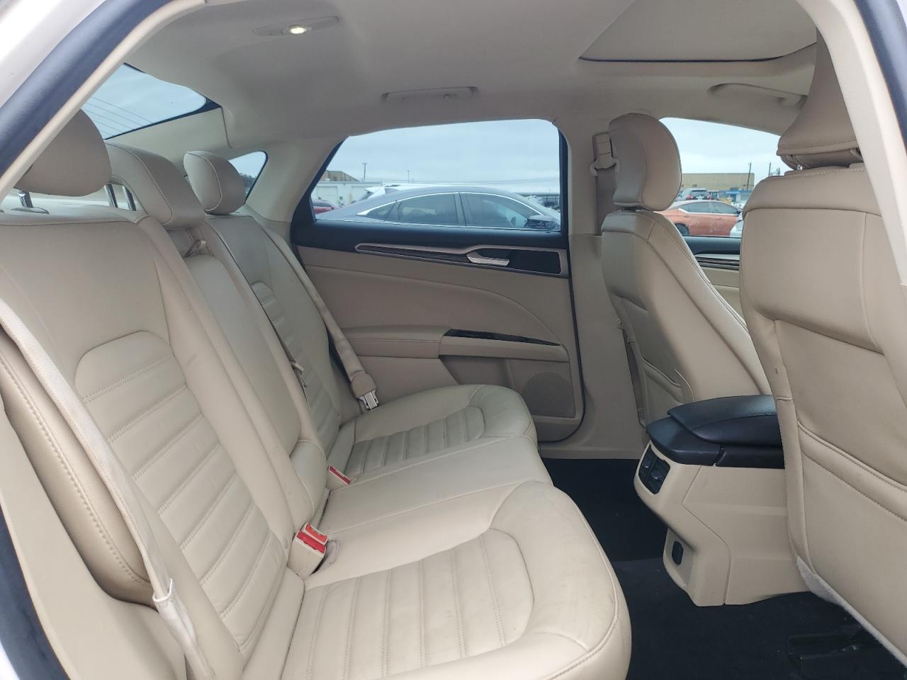 2015 Ford Fusion - Image 10