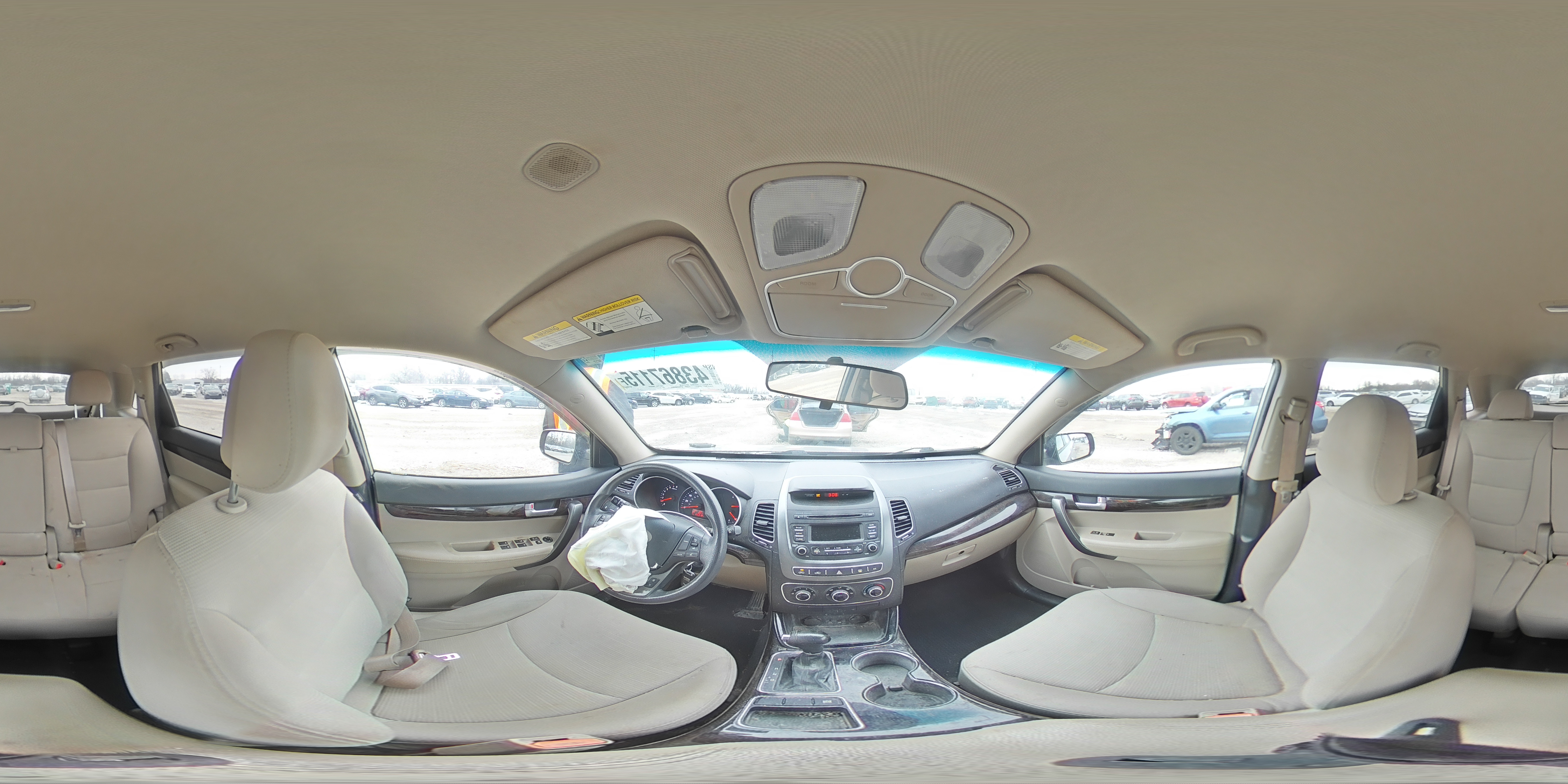 2015 Kia Sorento - Image 14