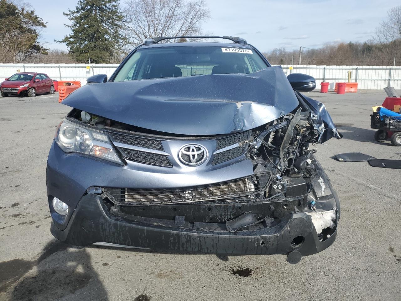 2014 Toyota RAV 4 - Image 5