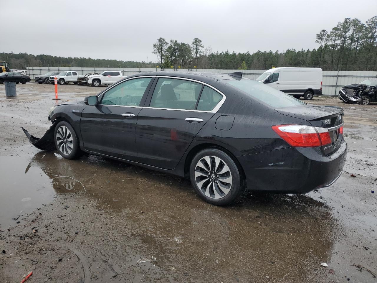 2015 Honda Accord - Image 2
