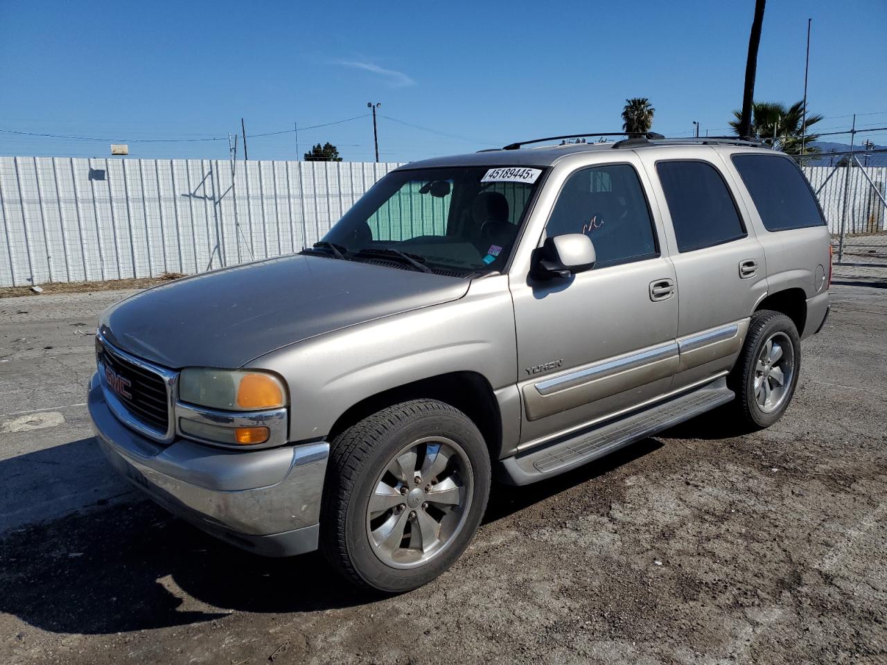 2003 GMC Yukon - Image 1